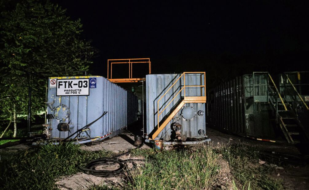 La empresa Energía Ecorenovable dejó su vocación ecológica para dedicarse a la refinación de huachicol, obteniendo ganancias millonarias. Foto: Gabriel Pano / EL UNIVERSAL