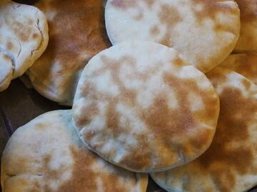 La historia y la receta del pan pita