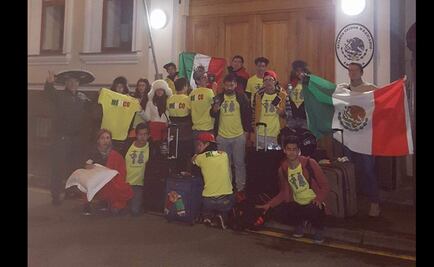 Por problema en visa, duermen en la calle en Rusia