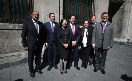 Acuerdan diputados y AMLO diálogo permanente