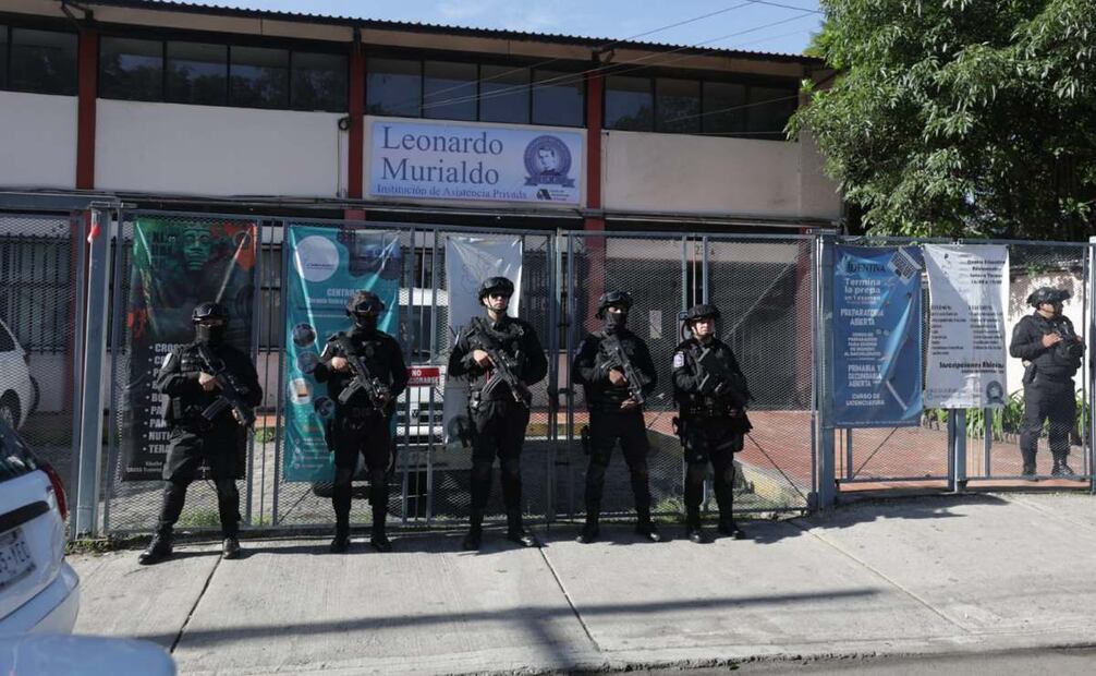 Elementos de seguridad resguardando la zona (01/07/2025). Foto: Francisco Rodríguez / EL UNIVERSAL