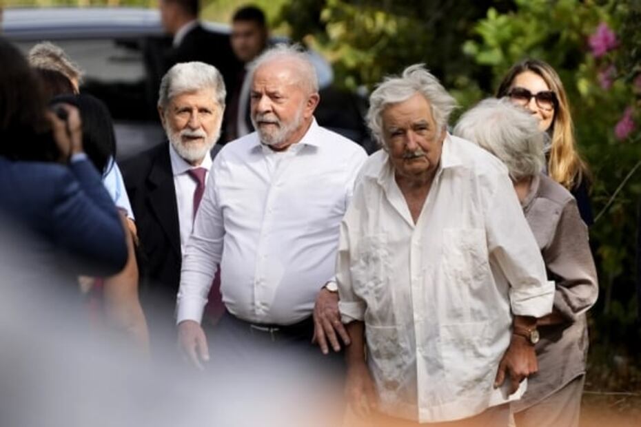 "¡Súbanse!": Captan a Lula da Silva en el vocho del expresidente de Uruguay, José Mujica