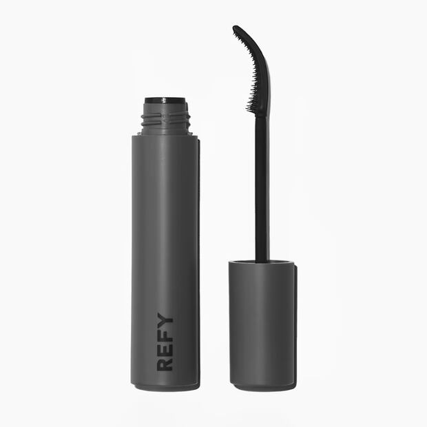 Lash Sculpt alarga y define las pestañas con un acabado natural. Foto: Refy Beauty
