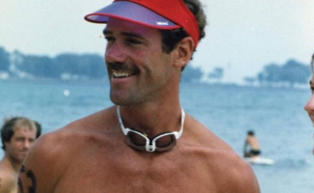 Michael Newman apareció en 150 episodios de la serie, que se desarrolló entre 1989 y 2001, con lo que su participación fue la más prolífica, sin contar la de su protagonista David Hasselhoff.