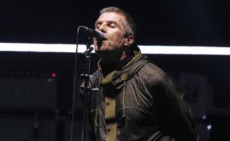 Liam Gallagher "amenaza" a sus fans  con no volver a México si Inglaterra es eliminada