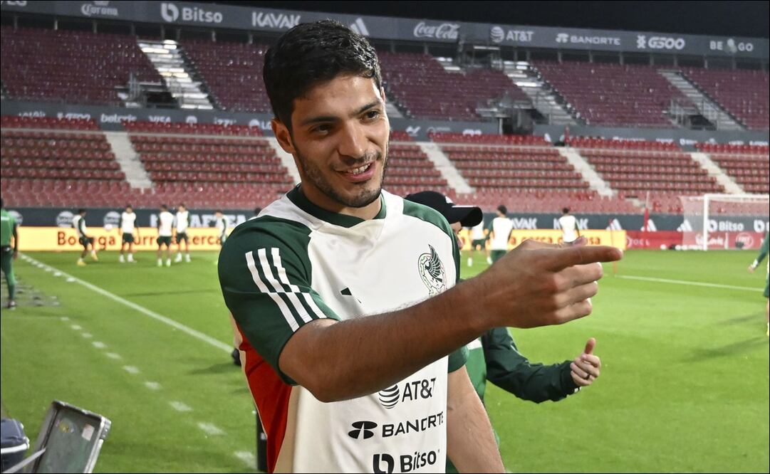 Raúl Jiménez ante la encrucijada de su vida