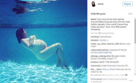 Alanis Morissette muestra desnuda su embarazo  