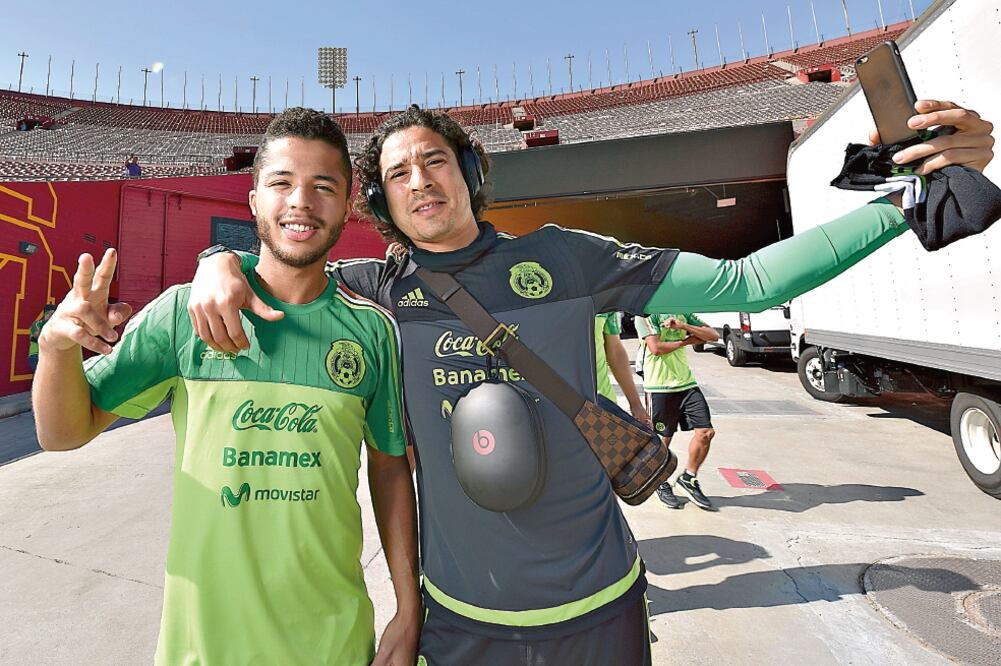Giovani dos Santos y Guillermo Ochoa están en posibilidades de enfrentar a Estados Unidos el próximo 10 de octubre (IMAGO7)