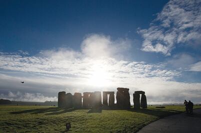 Hallan junto a Stonehenge el mayor monumento neolítico