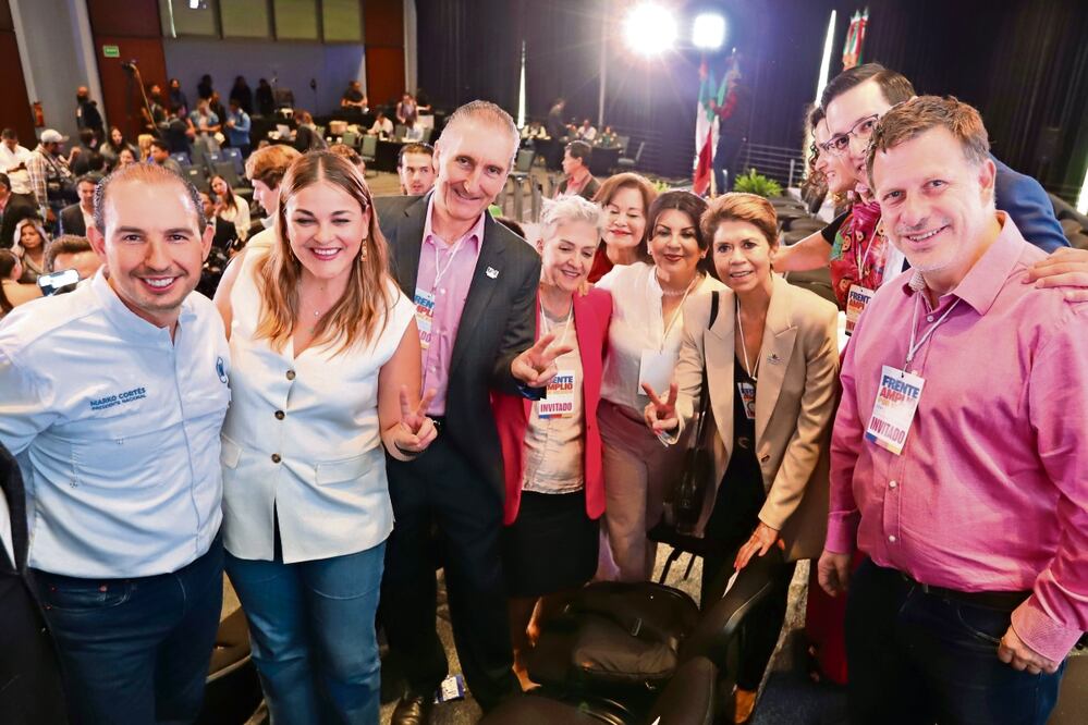 Los integrantes del Frente Amplio por México buscan elegir al mejor candidato, señalan. Foto: Berenice Fregoso / EL UNIVERSAL