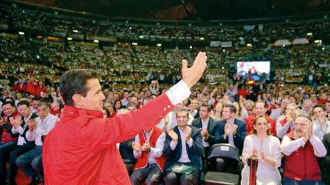 Vamos a batalla decisiva en 2018, advierte EPN