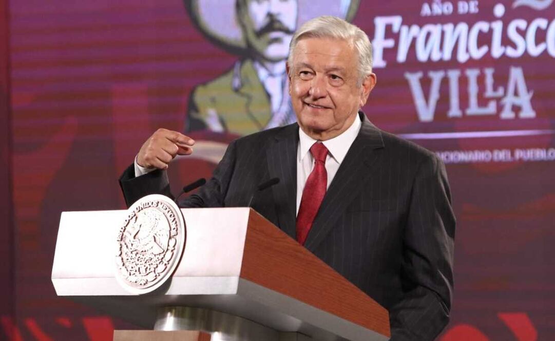 El presidente Andrés Manuel López Obrador aseguró que su gobierno no es igual a las anteriores administraciones cuando las manifestaciones de campesinos en Guerrero las recibían con masacres. Foto: Carlos Mejía / EL UNIVERSAL