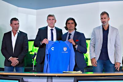 Presentan en Pachuca a Martín Palermo y su cuerpo técnico