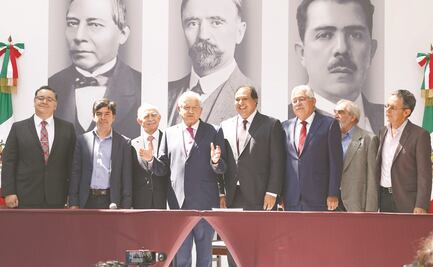 Define López Obrador a su primer círculo