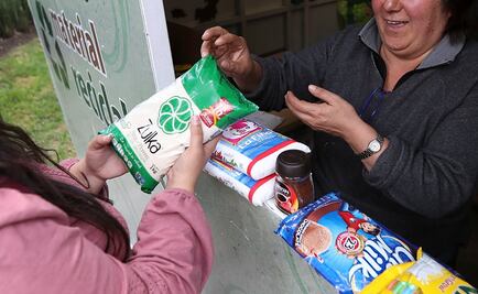 Ayuntamiento de Toluca canjea materiales reciclables por despensa