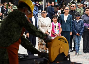 "Cada arma que se apaga es un alma que se salva"; Sheinbaum destaca entrega de más de 2 mil artefactos en canje