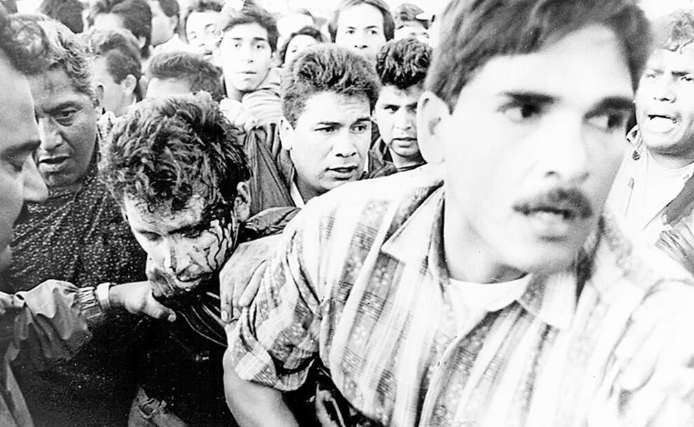 Detención de Mario Aburto hace 30 años. El entonces jefe del Grupo Táctico Especial, David Rubí Gómez, aseguró que el detenido en Lomas Taurinas era “delgado y moreno”, con un lunar en la mejilla izquierda, diferente al recluso de Almoloya de Juárez. Foto: ESPECIAL.