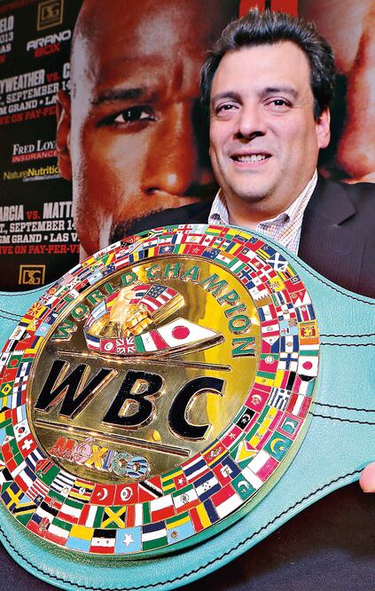 Sulaimán criticó la forma para que púgiles cubran gastos (ARCHIVO. EL UNIVERSAL)