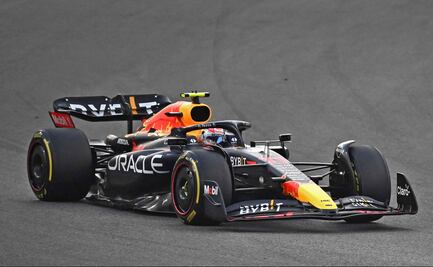 Checo Pérez tercero en Abu Dhabi, Leclerc fue segundo en el campeonato; Max Verstappen ganó la carrera
