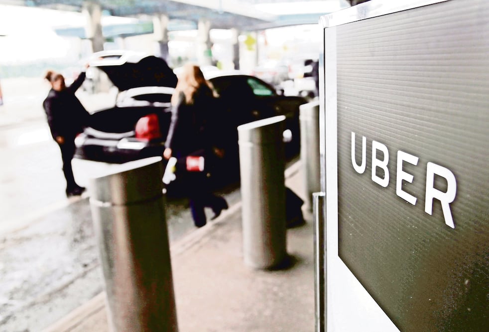 Las relaciones laborales de empresas como Uber les permiten despedir a las personas en cualquier momento. Foto: Archivo EL UNIVERSAL