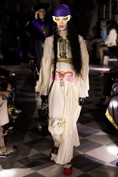 Gucci se promulga a favor del aborto en su desfile Crucero 2020
