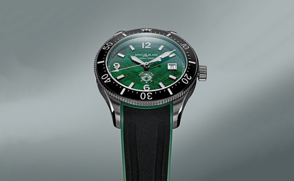 Nueva edición boutique. Una carátula verde que luce un efecto similar al de las profundidades del hielo glaciar de las montañas. La pieza lleva correa de caucho con contorno verde o brazalete de acero.