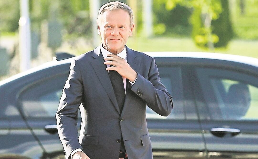 Diplomacia. El presidente del Consejo Europeo, Donald Tusk, a su llegada a la reunión de líderes del bloque en Sofía. (AP)