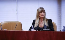 Begoña Gómez, esposa del presidente de España, entrega su pasaporte por orden judicial; enfrenta cargos por 4 delitos