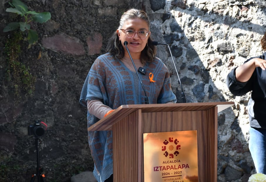 La alcaldesa de Iztapalapa, Aleida Alavez, celebra que Portadas Florales fueran declaradas Patrimonio Cultural Inmaterial de CDMX. (Foto: especial)