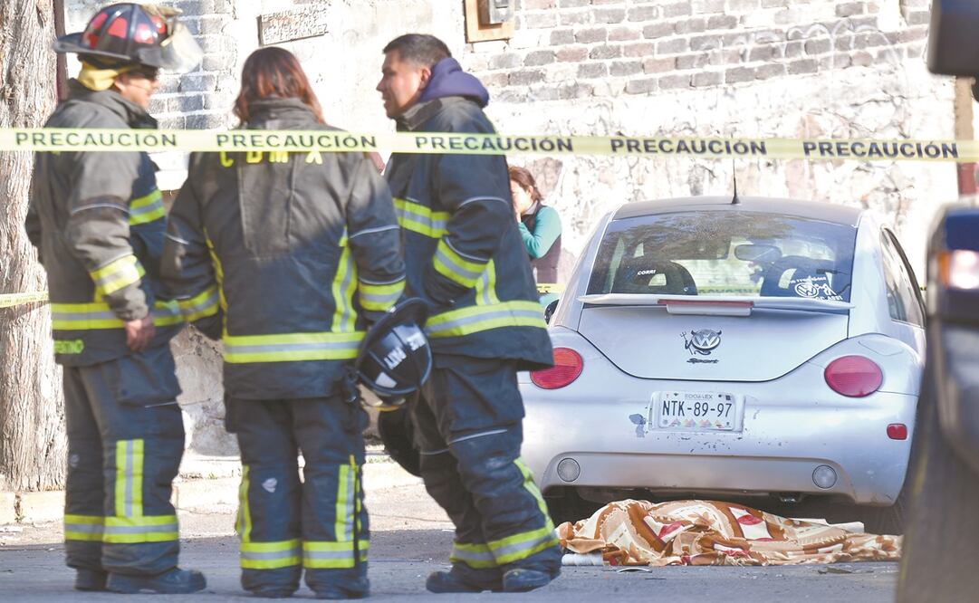 Por las calles empinadas, las ambulancias no suben a la zona de Cuautepec. Foto: HUGO GARCÍA. EL UNIVERSAL