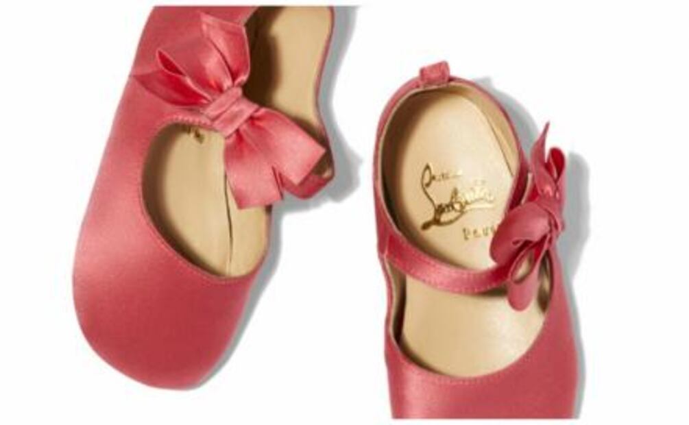 Christian Louboutin lanza los zapatos para bebés más caros