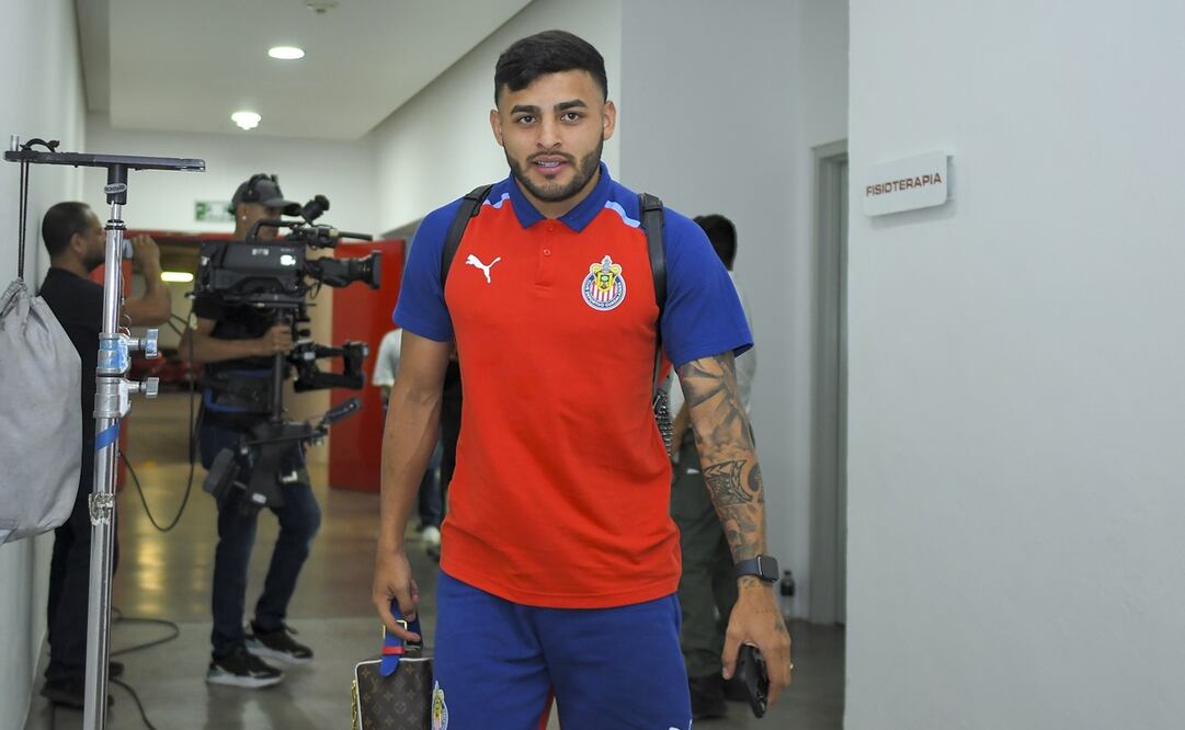 Chivas no tomará en cuenta a Alexis Vega, “Chicote” Calderón y Raúl Martínez para el juego ante Tigres FOTO: IMAGO