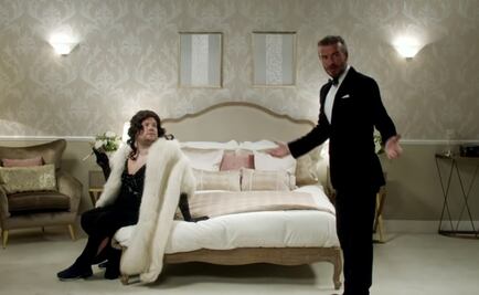 ​David Beckham y James Corden compiten por ser el nuevo James Bond