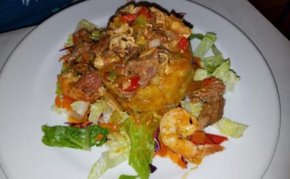 Los platillos que Anthony Bourdain comió en Latinoamérica