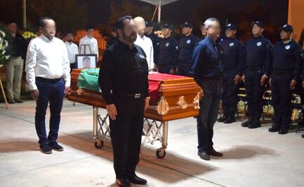 Homenajean a policía estatal que murió en Nuevo Laredo