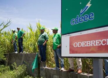 Brazilian prosecutors charge former Petrobras CEO with corruption