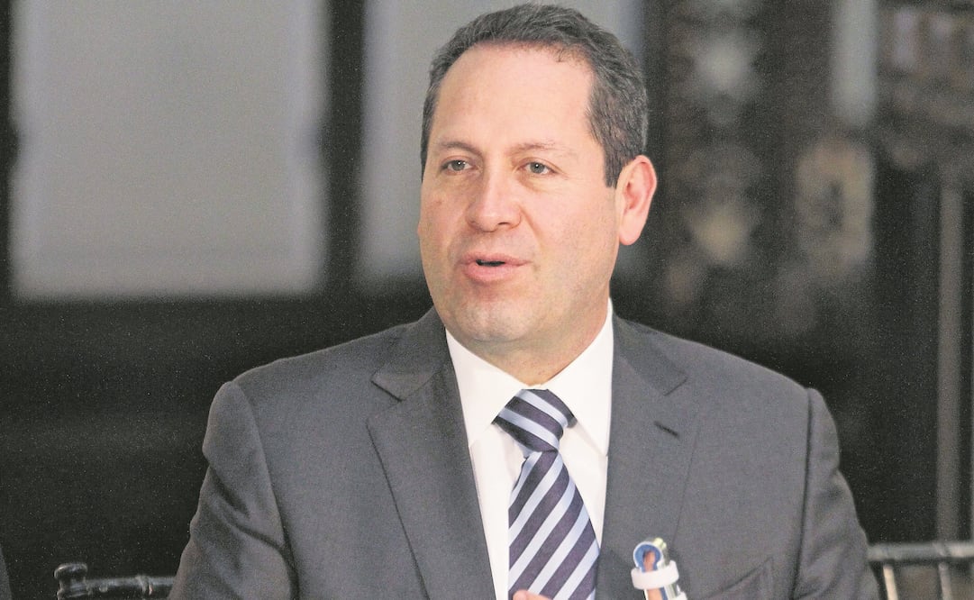 Eruviel Ávila dio un plazo de 24 horas para que los integrantes de su gabinete presenten su declaración 3de3 (Foto: Archivo/El Universal)