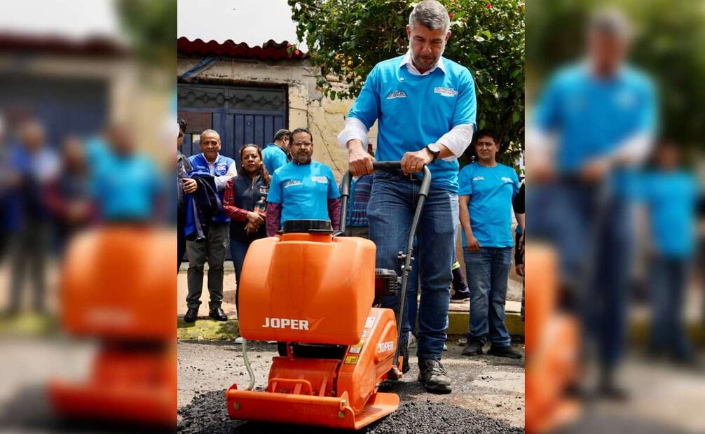 "Todo el Gabinete y el equipo de la alcaldía vamos a echarle montón a los baches", mencionó el edil panista. Foto: Especial