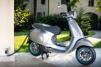 El primer scooter totalmente eléctrico de Vespa ya está en México