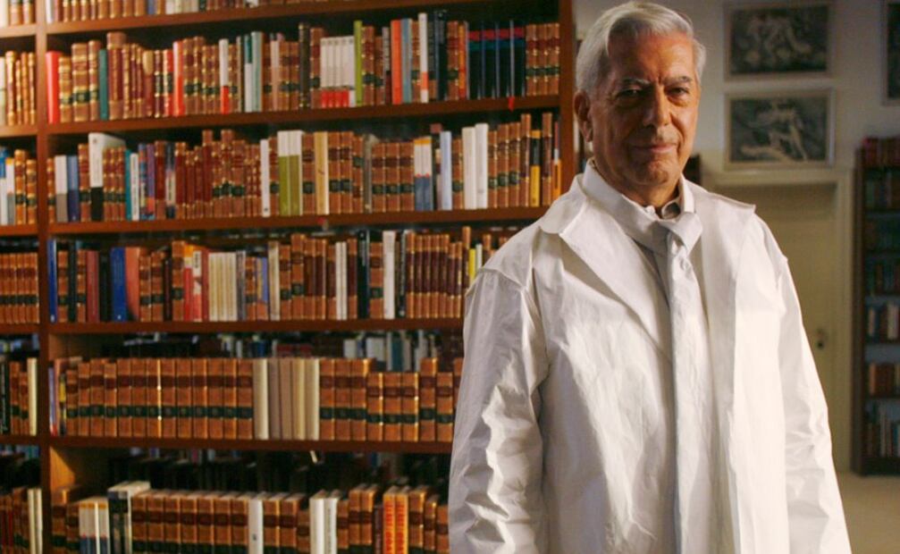 Mario Vargas Llosa ha recibido más de 100 reconocimientos, títulos y premios literarios. Foto: Archivo EL UNIVERSAL