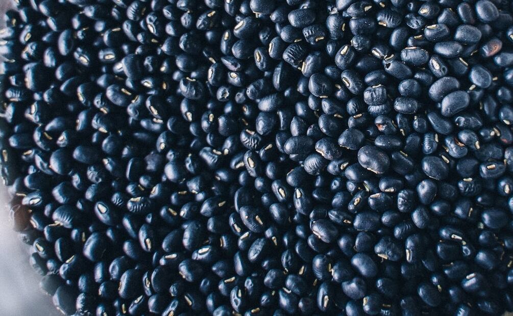 Alimentos económicos para la cuesta de enero. Frijol. Foto: Anna Tarazevich / Pexels