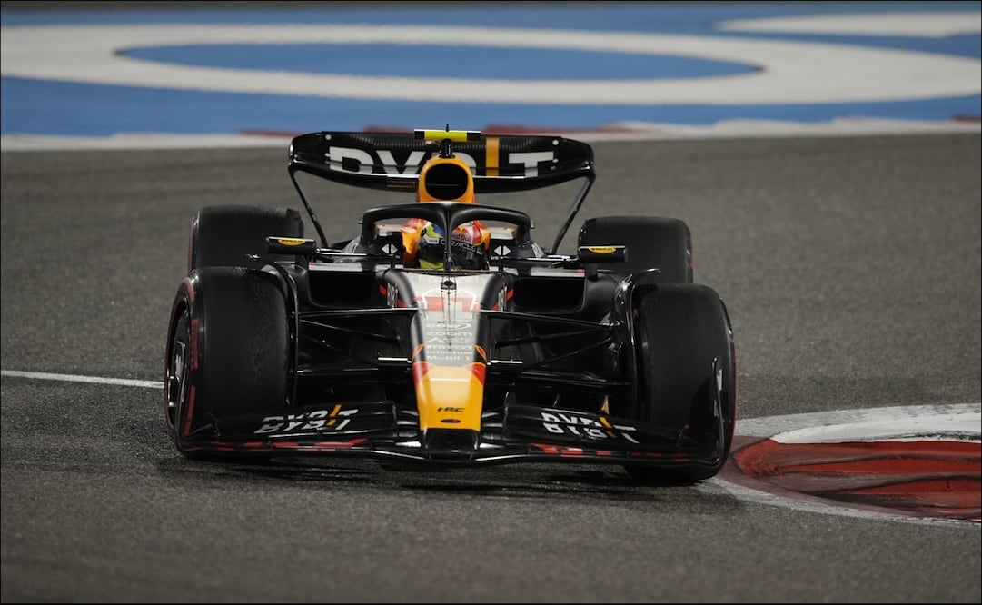 CHECO PÉREZ FUE SEGUNDO EN EL GP DE BAHREIN 2023 - FOTO: AP