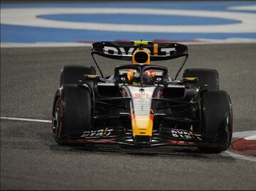 Checo Pérez sube al podio en el GP de Bahrein 2023; terminó segundo