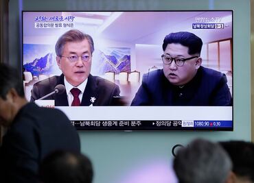 Kim Jong-un y Moon Jae-in parten rumbo a la histórica cumbre intercoreana