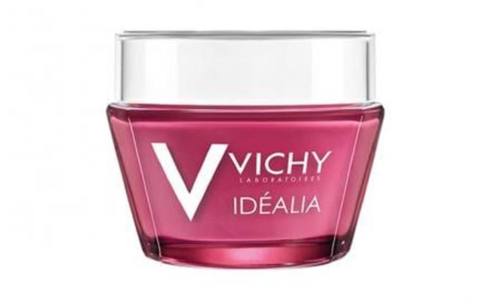 Estos son los productos anti-edad que no deben faltar en tu rutina facial