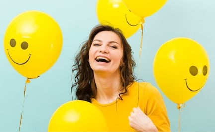 Este es el sencillo hábito que practican las personas felices, según experta