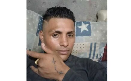 Fallece Erik Vicente, chofer que regresó a ayudar pasajeros de micro en explosión en Iztapalapa; cifra de muertos sube a 26