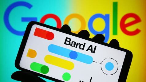 Bard: la contraofensiva de Google ante ChatGPT-4 en la carrera por el mejor chatbot de IA