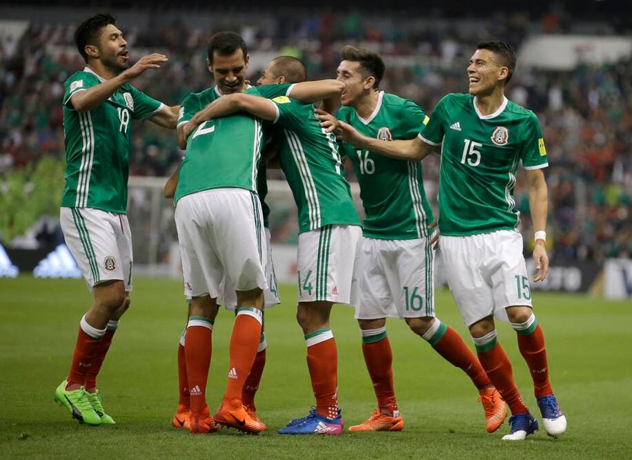 México busca mantener la punta del hexagonal 