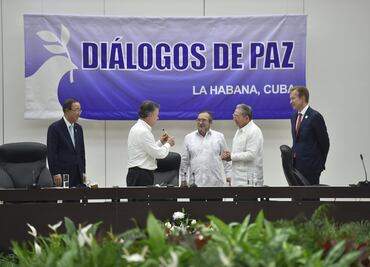 Acuerdo de paz en Colombia será firmado con "balígrafo"